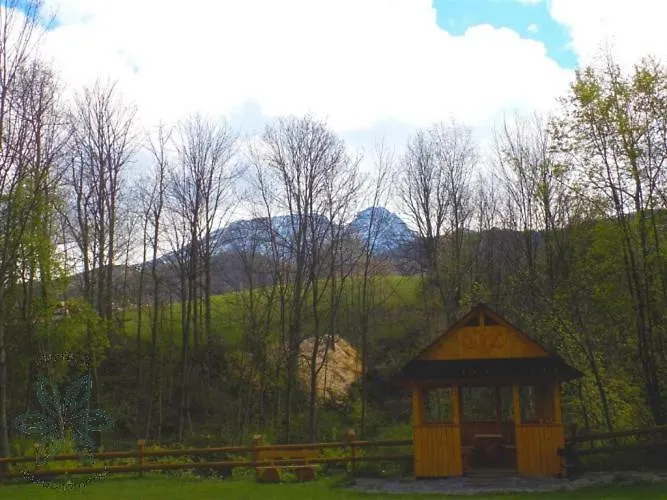 Pod Giewontem זקופאנה