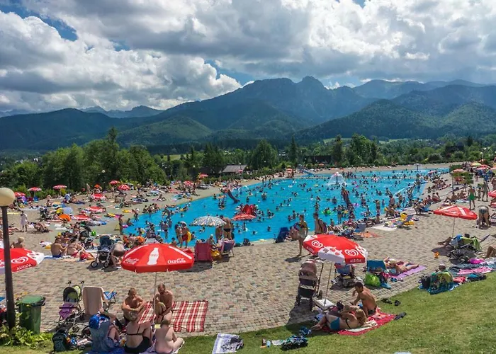 Pod Giewontem זקופאנה